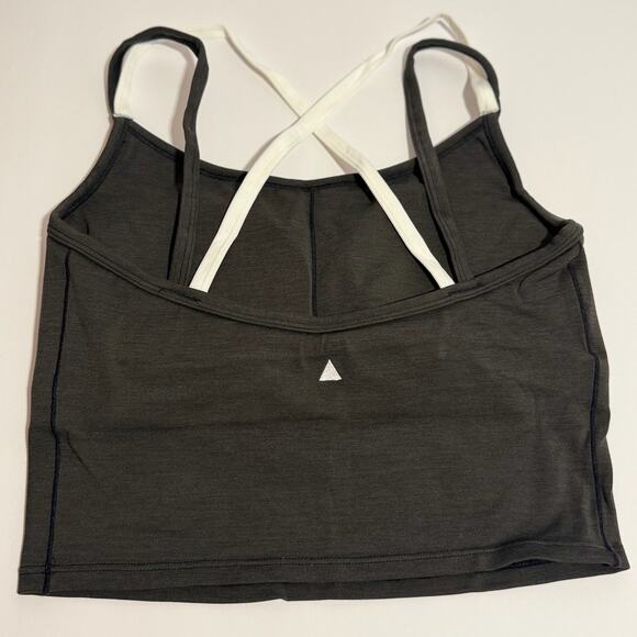 🏋🏻‍♀️ NWT Matching Set Workout Shorts Workout Top Gym Hot Girl Shorts Medium - Picture 5 of 15